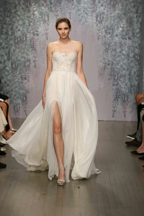 bride, monique, lhuillier and fashion