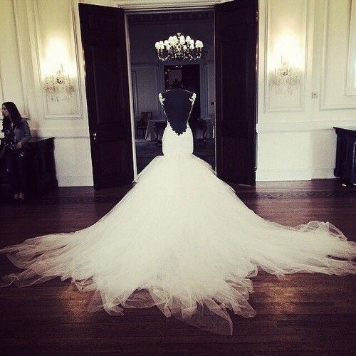 dress, life, flowers and awesome