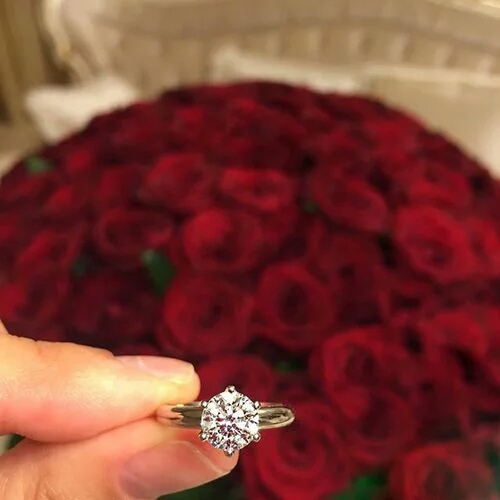 flowers, marry, ring and roses