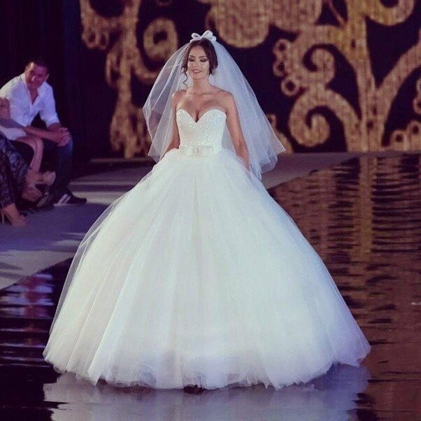 love, nails, wedding dress and red