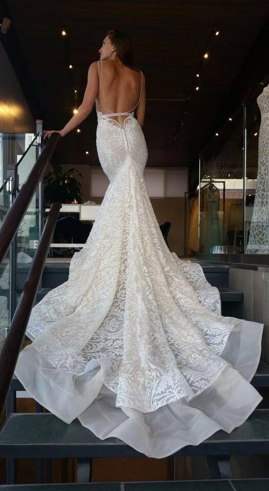 amazing wedding dress, berta bride, wedding dress and lace wedding dress
