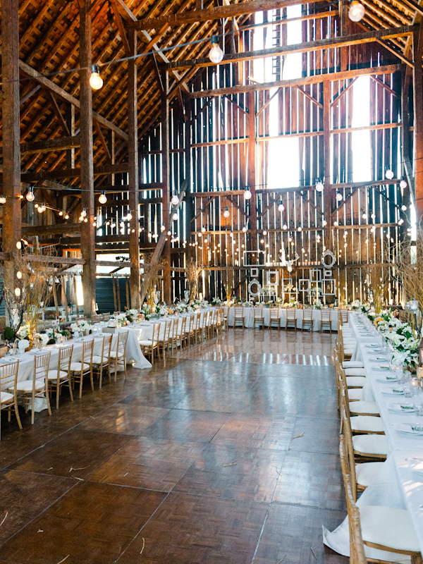 reception, decorations, venue and barn