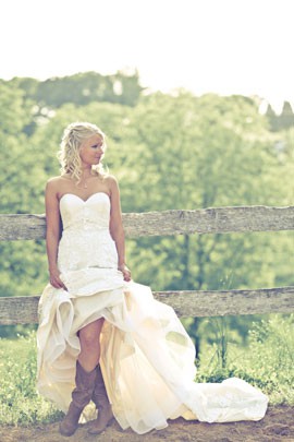 dess, bride and shoes