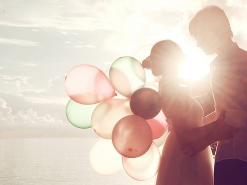 sea, sun and wedding dress