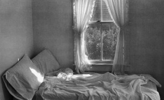 super, bed and room