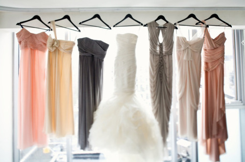 bride and bridemaids