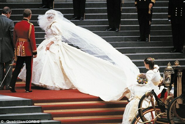 wedding dress and en