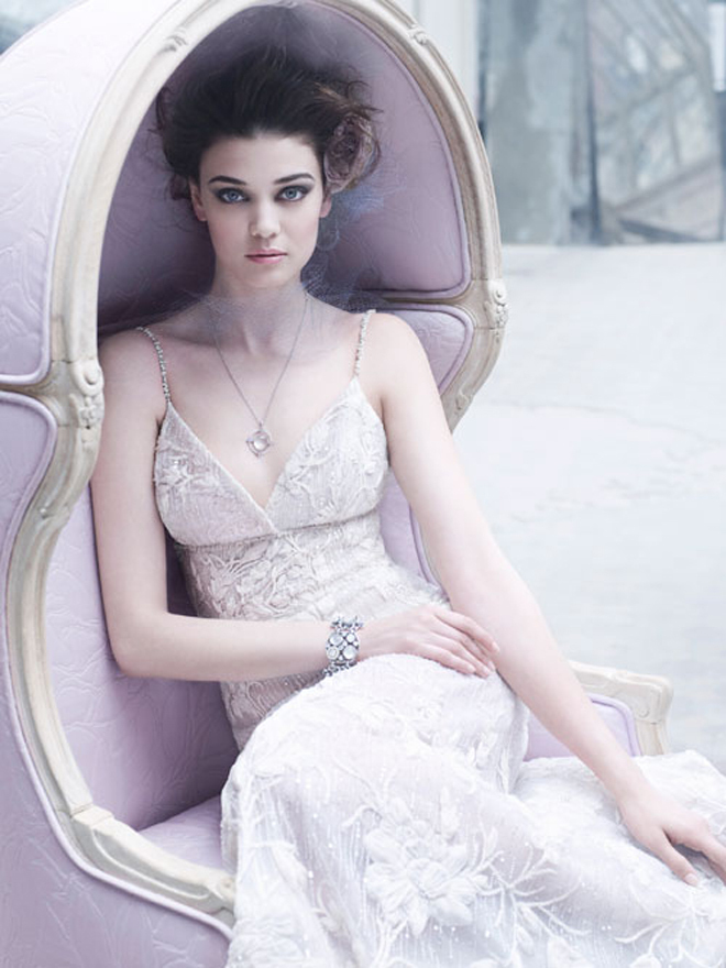 bridal fashion, wedding gown, wedding dress and bridal gown