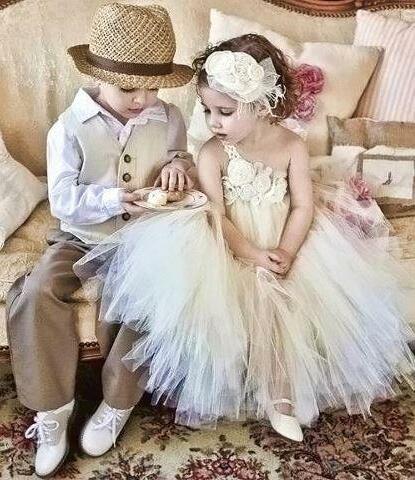 charlotte, lovely and cute cauple