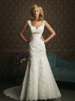 lace wedding gown, bride and designer wedding dress