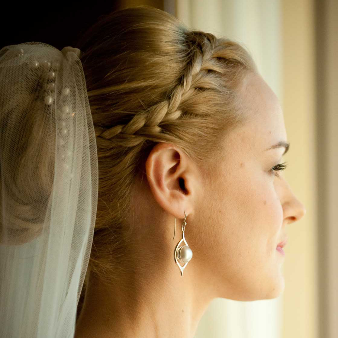 hairstyle, cute, bride and veil