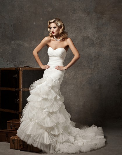 justin alexander, ivory and wedding dress