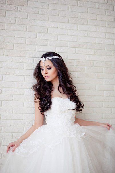 wedding dess, dress and white