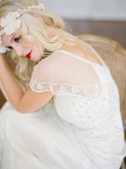 wreath, bridal, bride and white