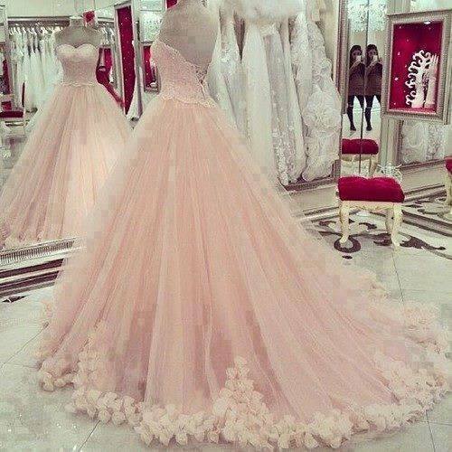 wow wedding dress, amazing wedding dress, wedding dress and princess wedding dress
