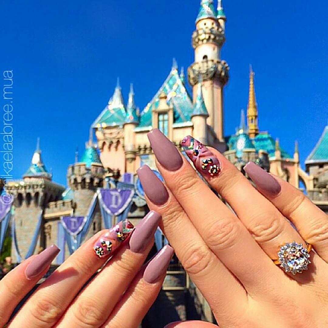 luxe, accessories, chanel and nails