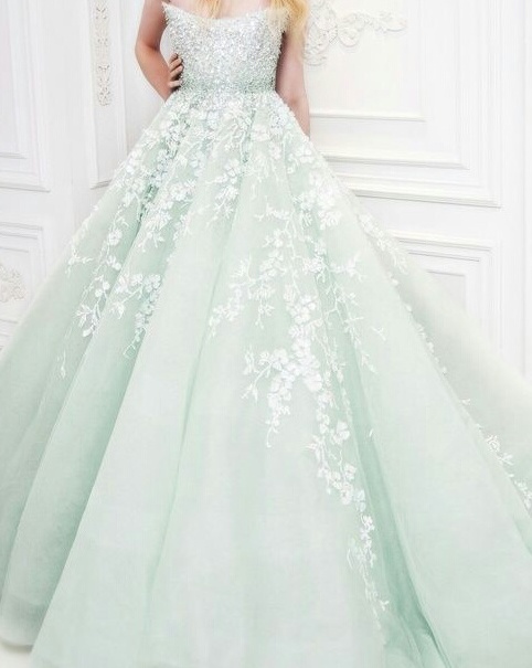 bridal, wedding dress and michael cinco