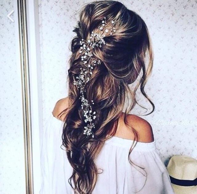 brunette, flowers, tumblr and white