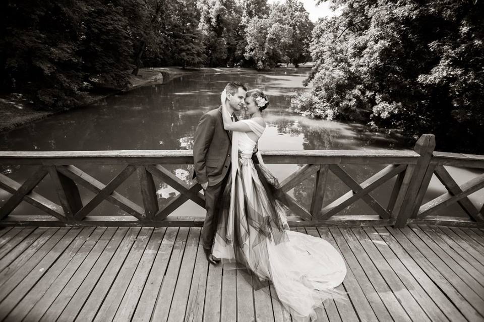 beautiful, bridge, couple and romantic
