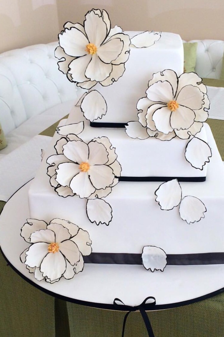 bride, flowers, cake and delicious