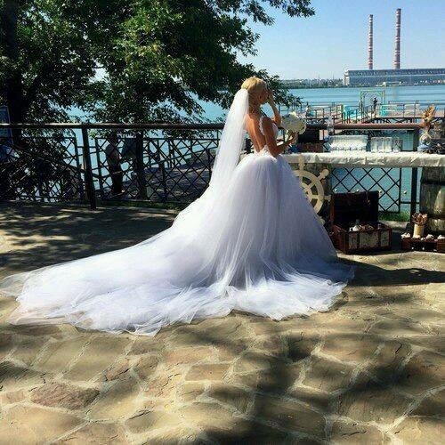 chic, luxury, wow wedding dress and princess wedding dress