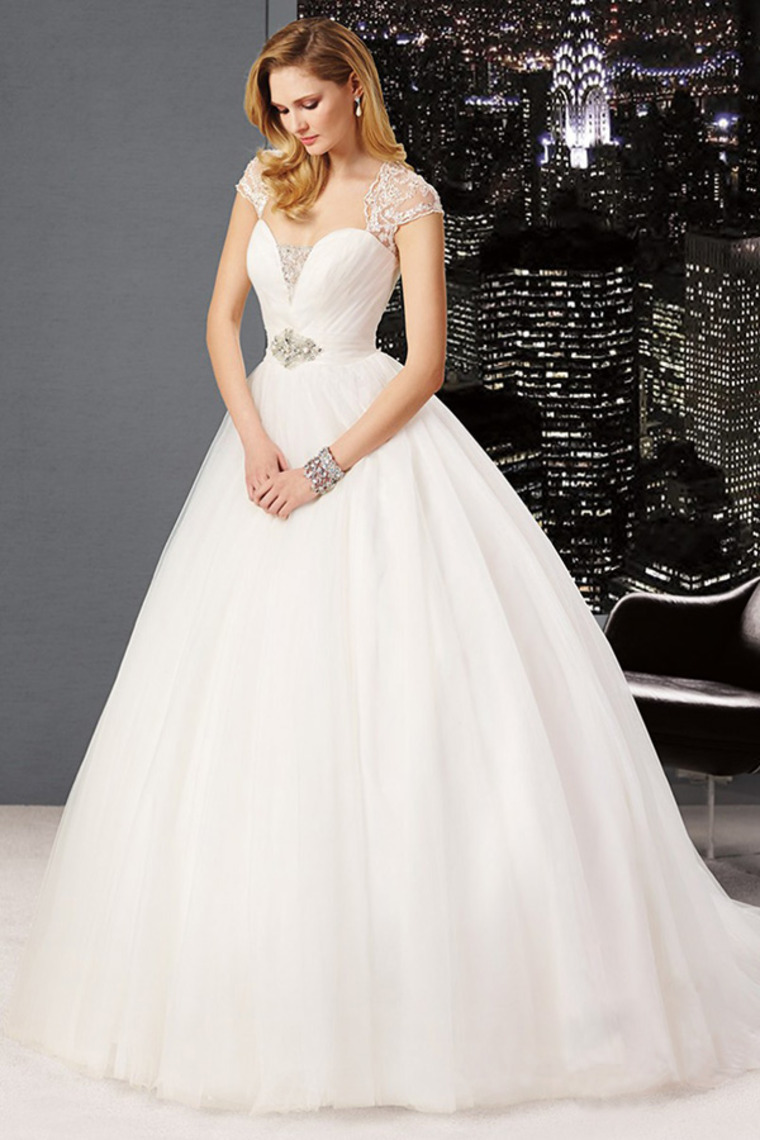 beading dress, fashion dress, sleeveless dress and wedding dress
