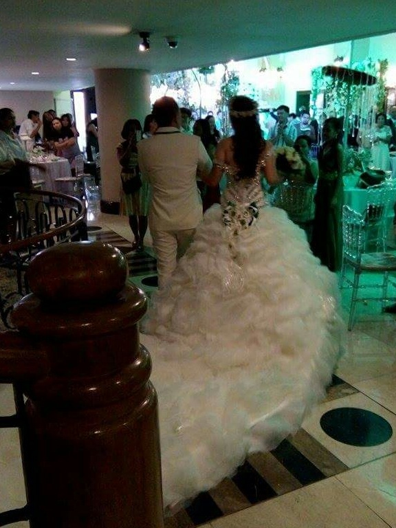goal, gowns, goal gowns and married
