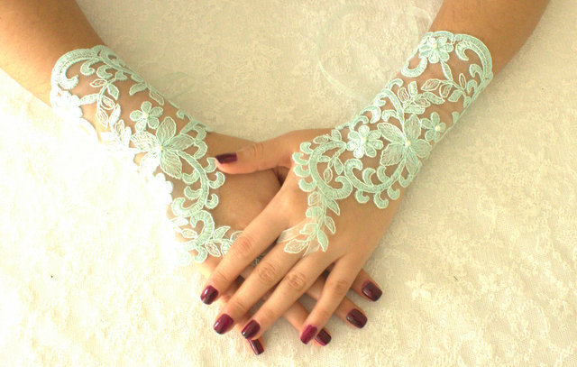 weddings, burlesgue and french lace