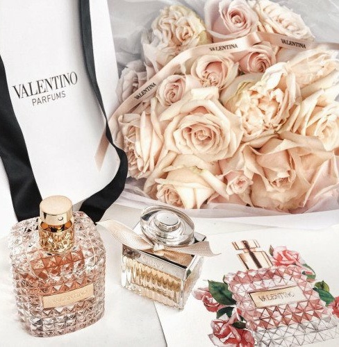 perfume, flora, pretty and chic