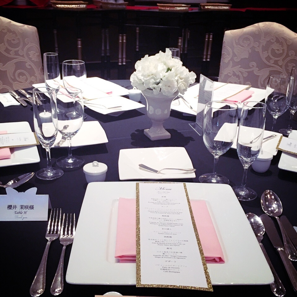 wedding party, decoration, dishes and table setting