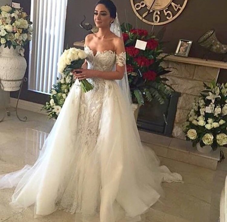 day of the day, flowers, love and engagement