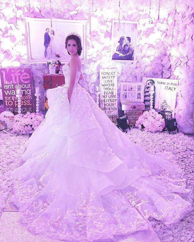 wedding dress, wow dress, princess dress and lace wedding dress