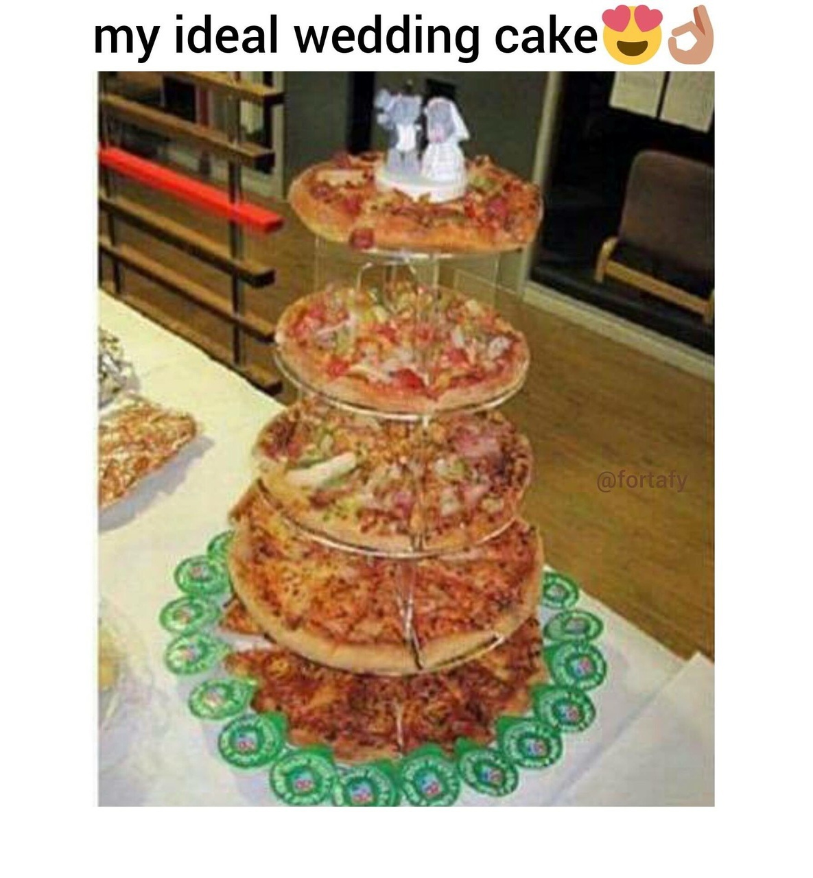 pizza cake, lool, pizza and wedding cake