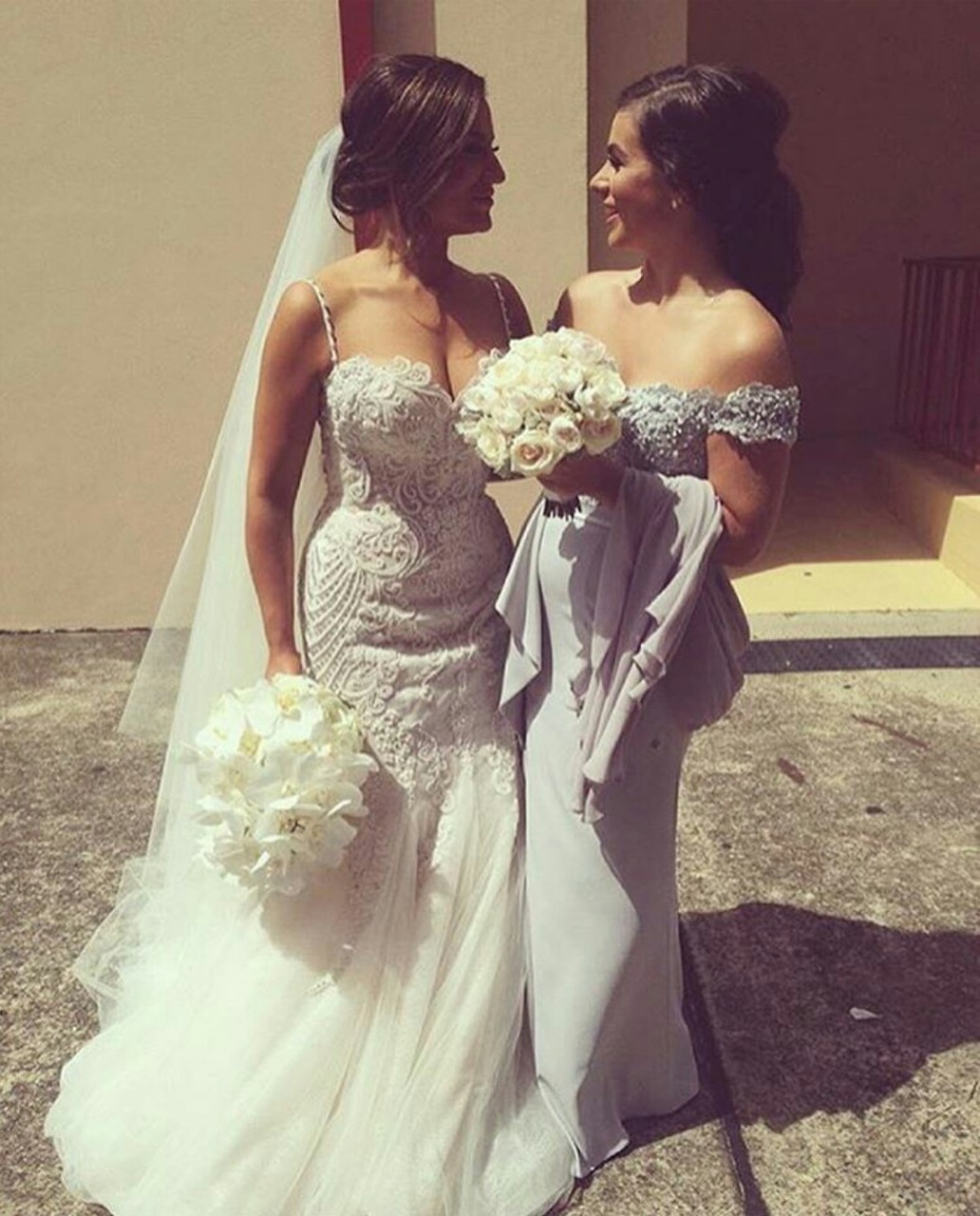soeurs, sister, dress and arabe