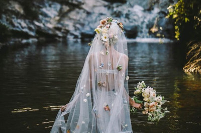 flowers, glamour and wedding dress