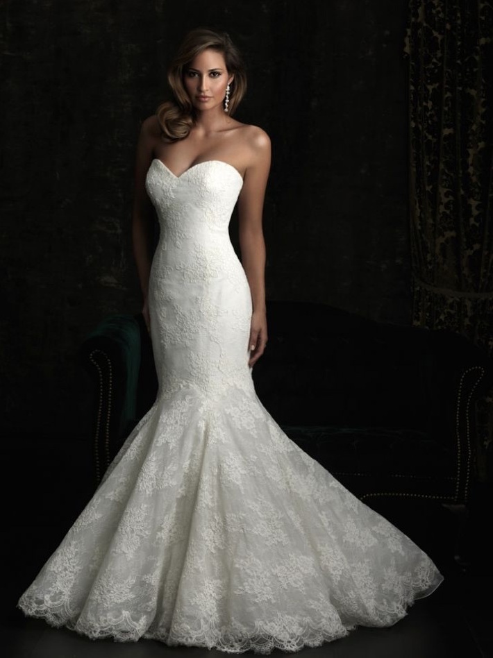 sexy wedding dress, fitted wedding dress, wedding dress and lace