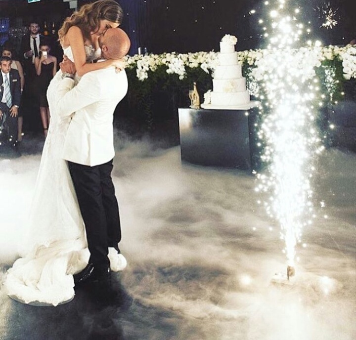 wedding cake, weddings, first dance and sparkles