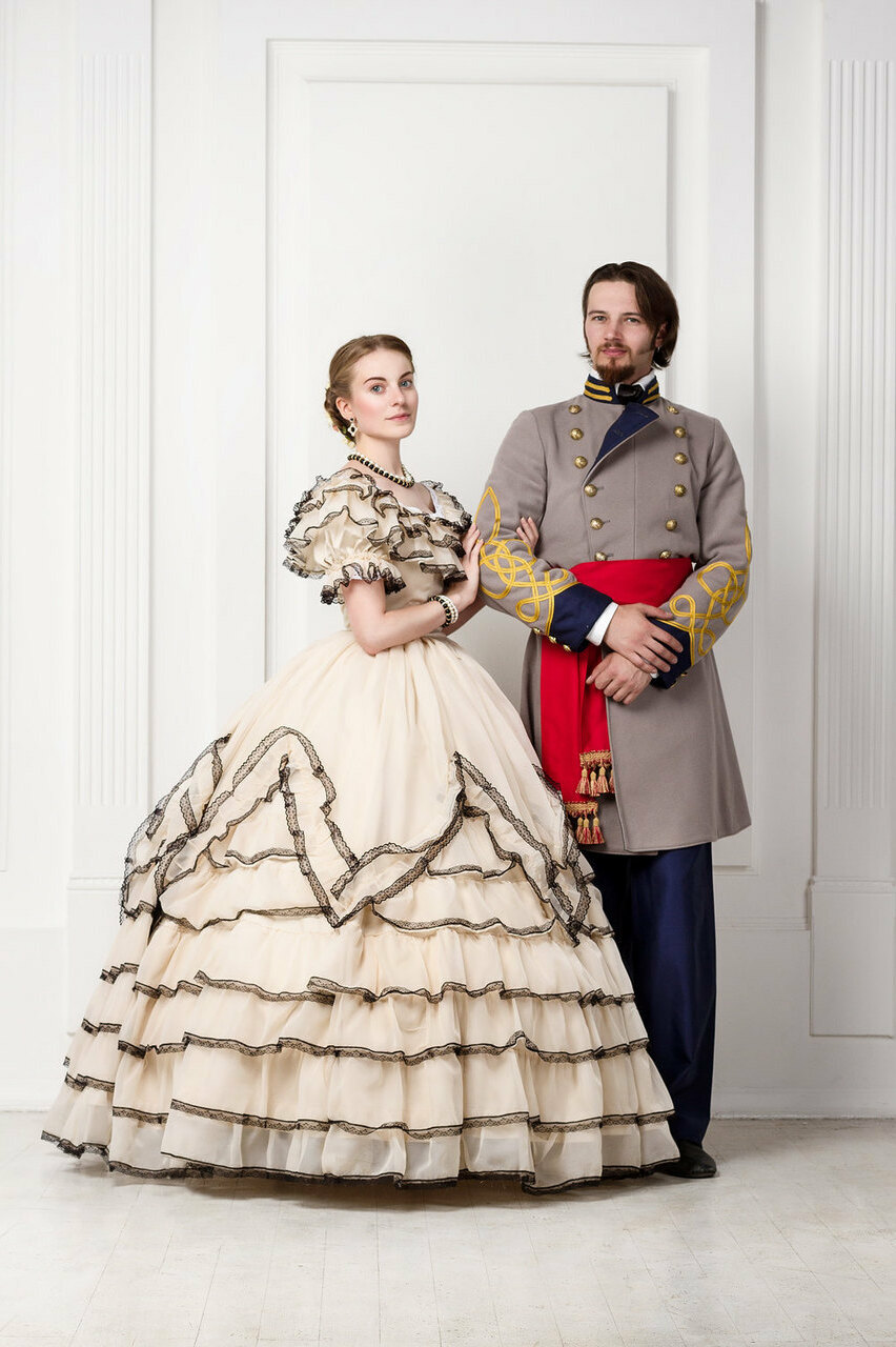 crinoline, woman costume, 19th century and civil war
