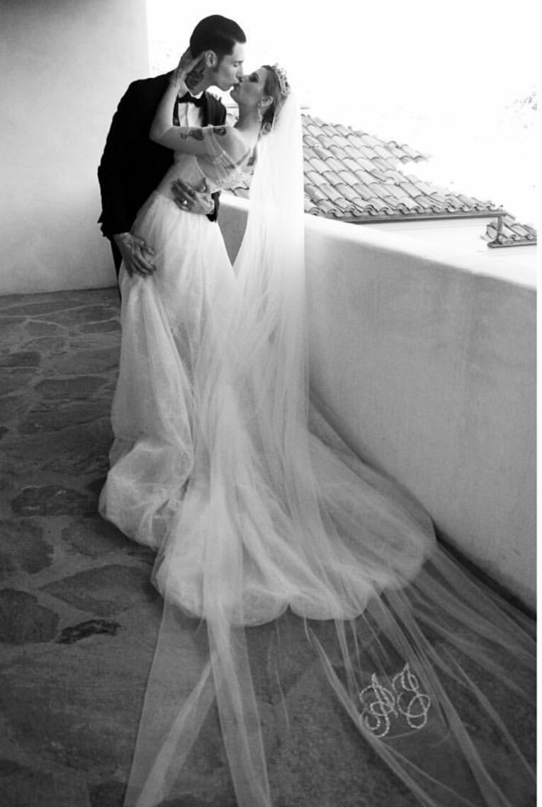 tiara, juliet simms, photography and love