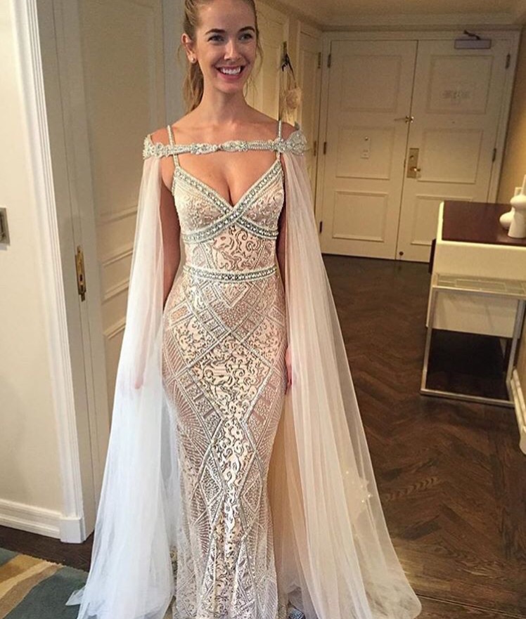 goddess, Queen, dresses and train