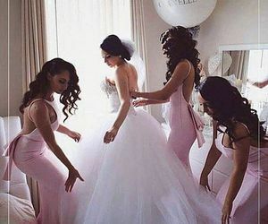 pretty, chic and hair