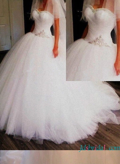 princess wedding dress, ball gown wedding dress and sweetheart