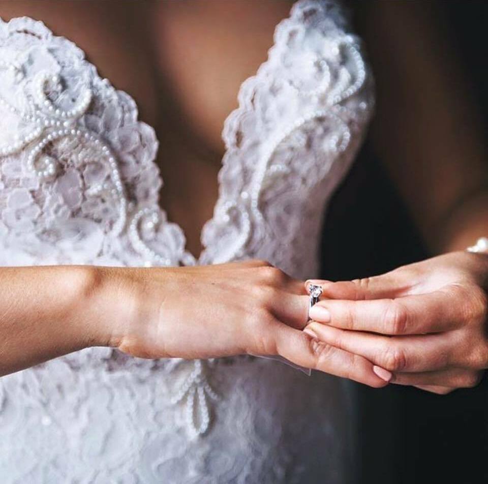 lace wedding dress, princess, berta bride and amazing wedding dress