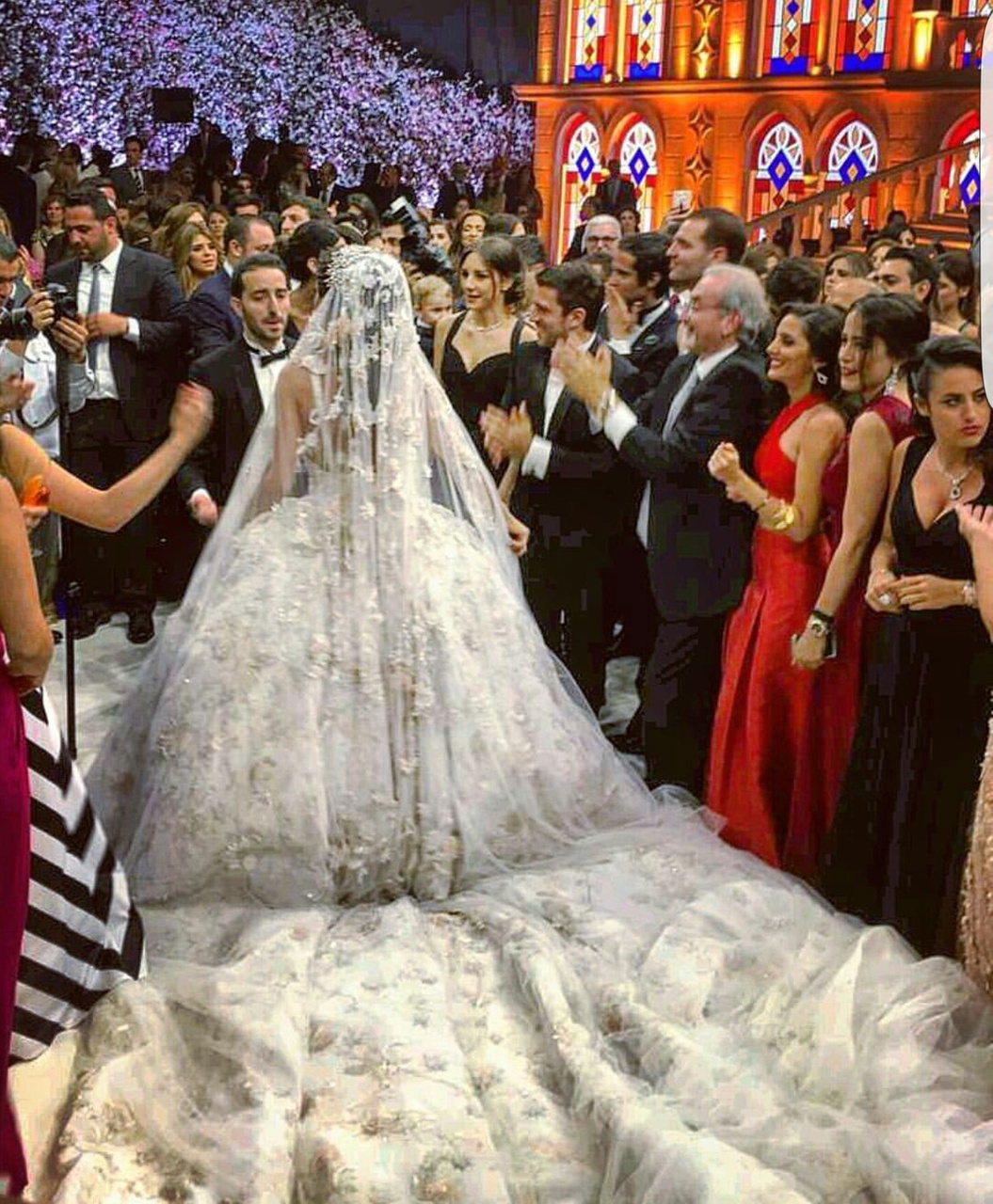 wedding dress, luxury wedding, bridesmaid and bride