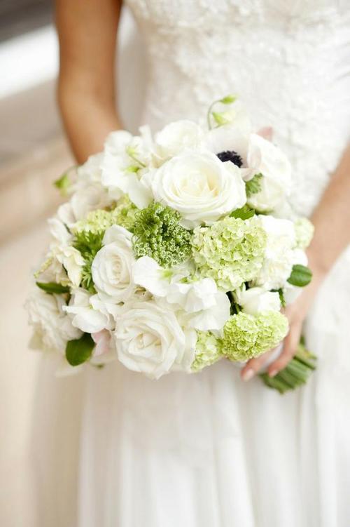 i was born a champion, bouquet, flowers and bridal