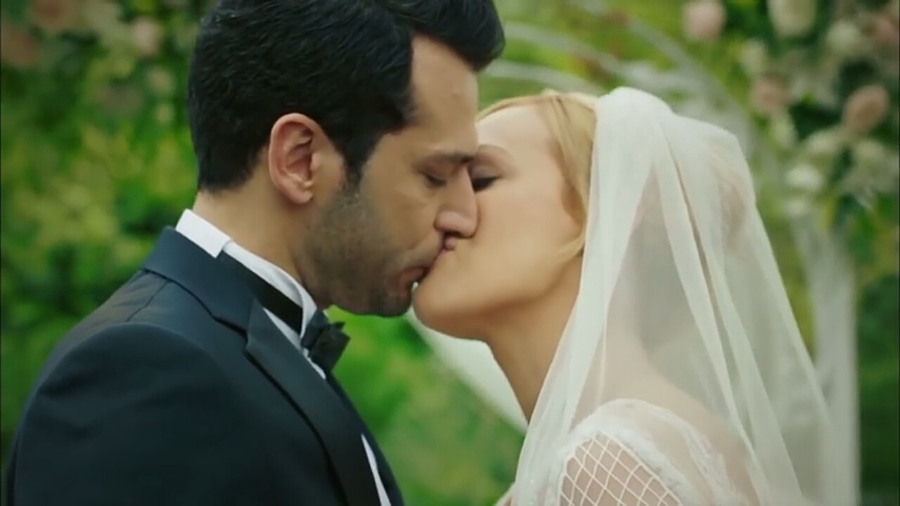 happy, love, عرس and حُبْ