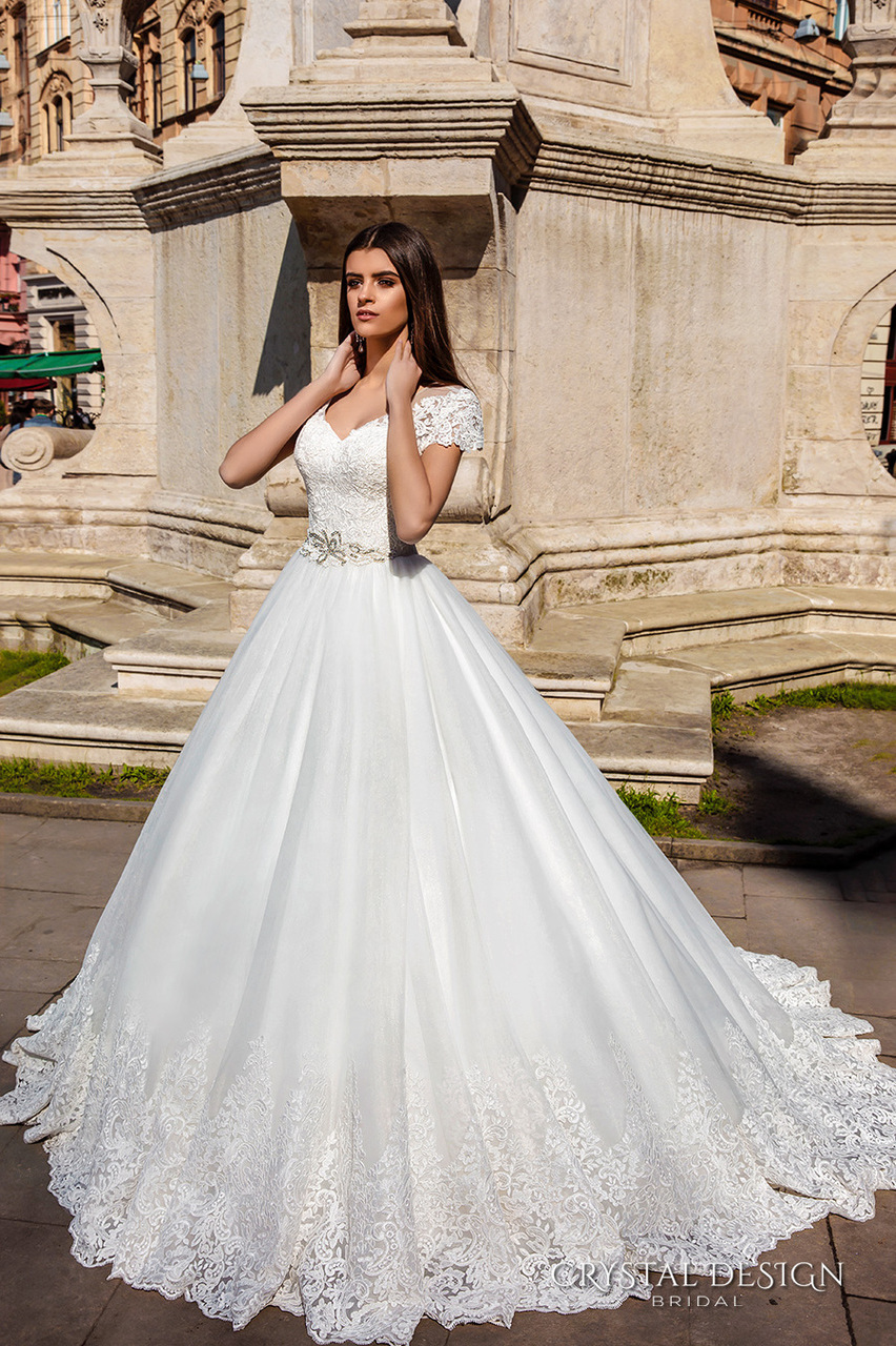 wedding dress and crystal design