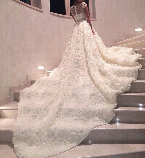 I DO, Queen, lovely and classy