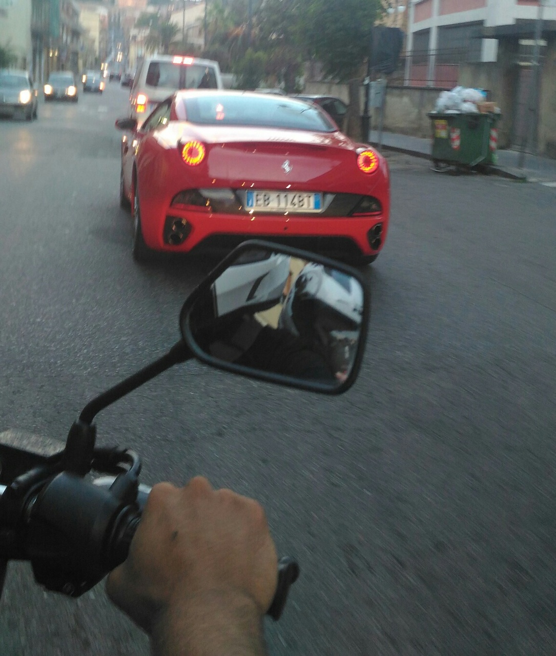 ferrari, love and moto