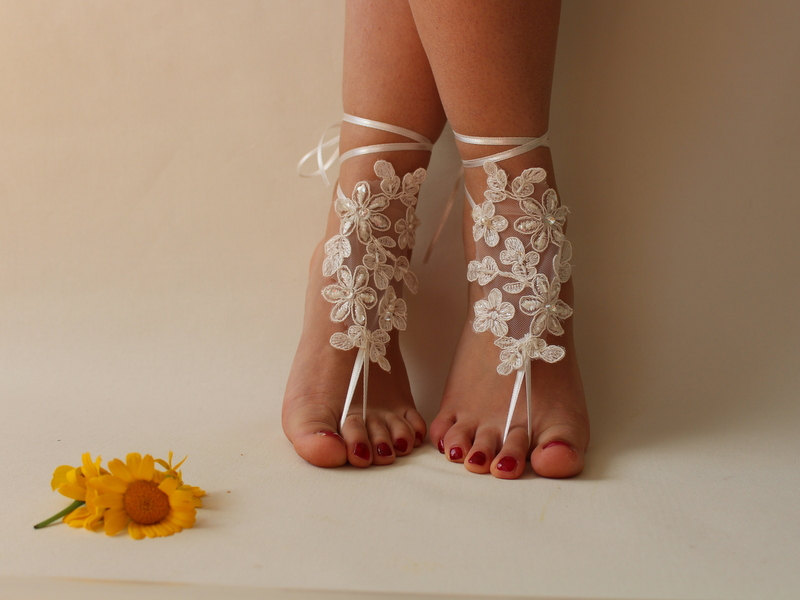 beach wedding, wedding shoes, barefoot sandals and wedding anklet